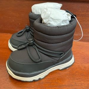 Zara Toddler Snow Boots 8C